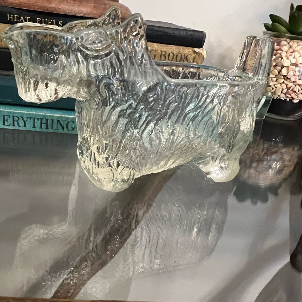 DEPRESSION GLASS CRYSTAL SCOTTISH TERRIER SCOTTIE DOG OPEN CANDY DISH.